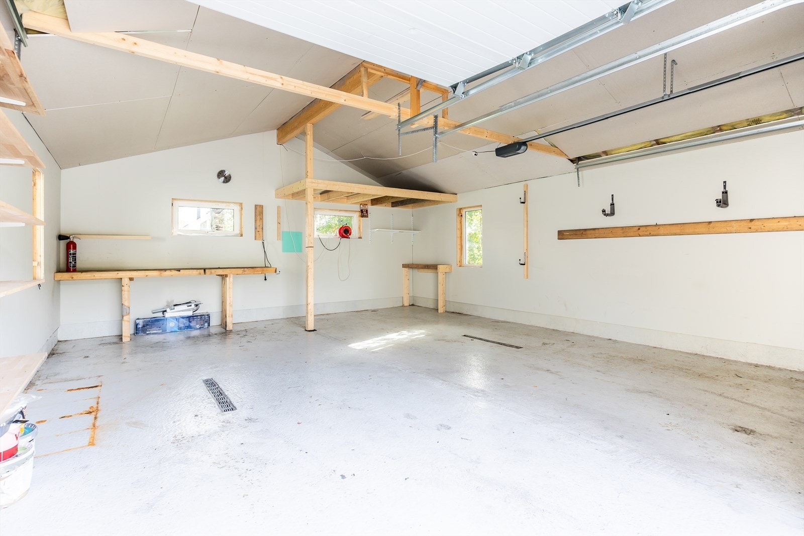 Her kan det stelles med bilen året rundt Galleribilde