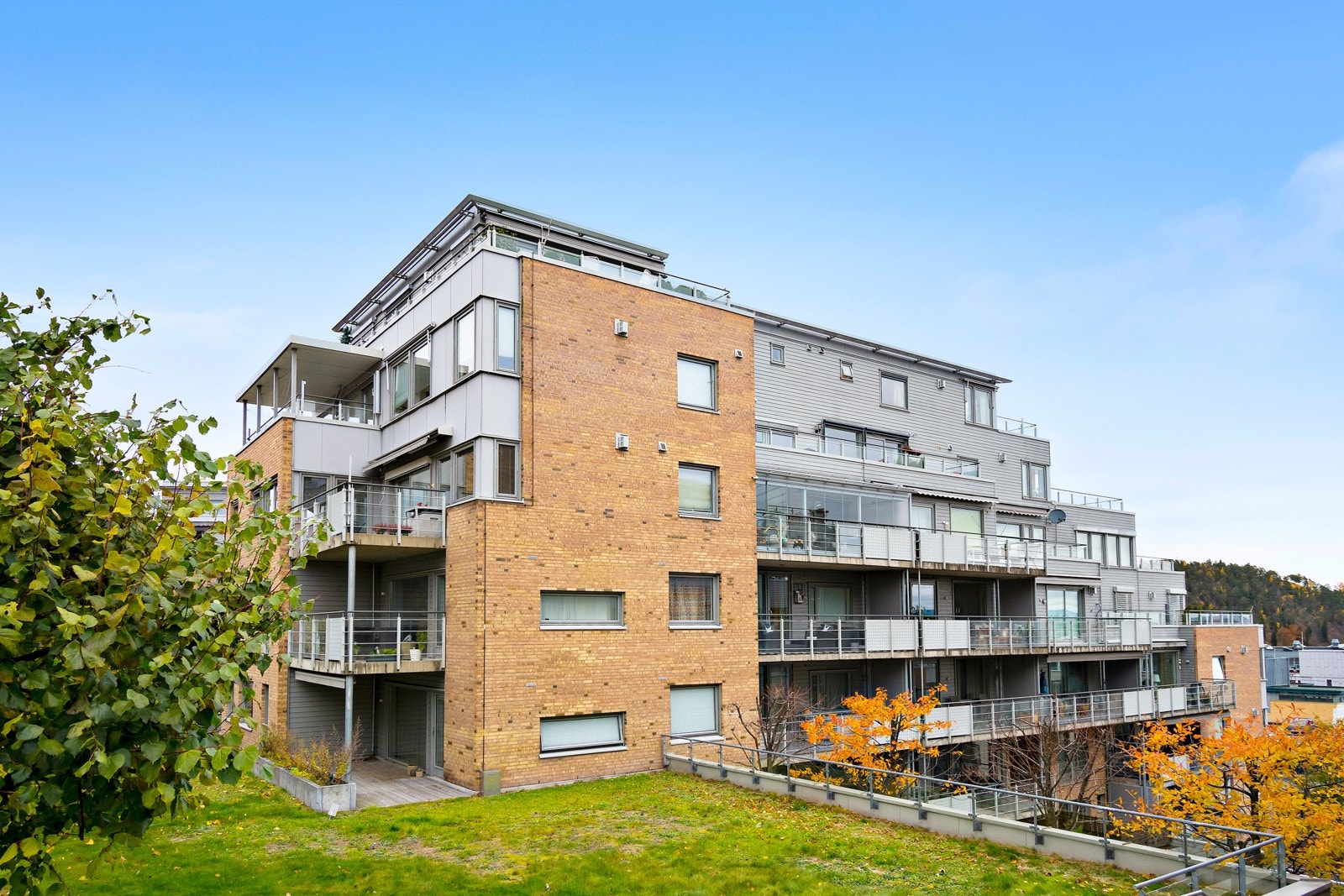Dette er en stor og innholdsrik selveierleilighet beliggende i hjertet av Sandvika Galleribilde