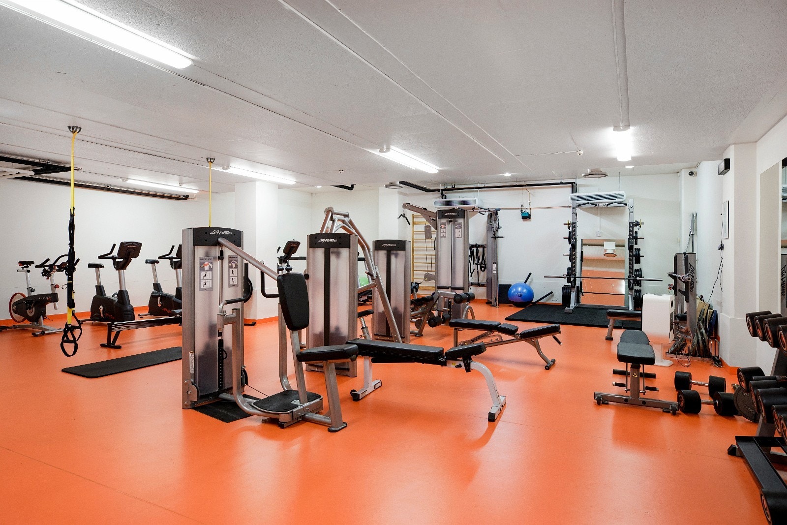 Flott treningsrom Galleribilde