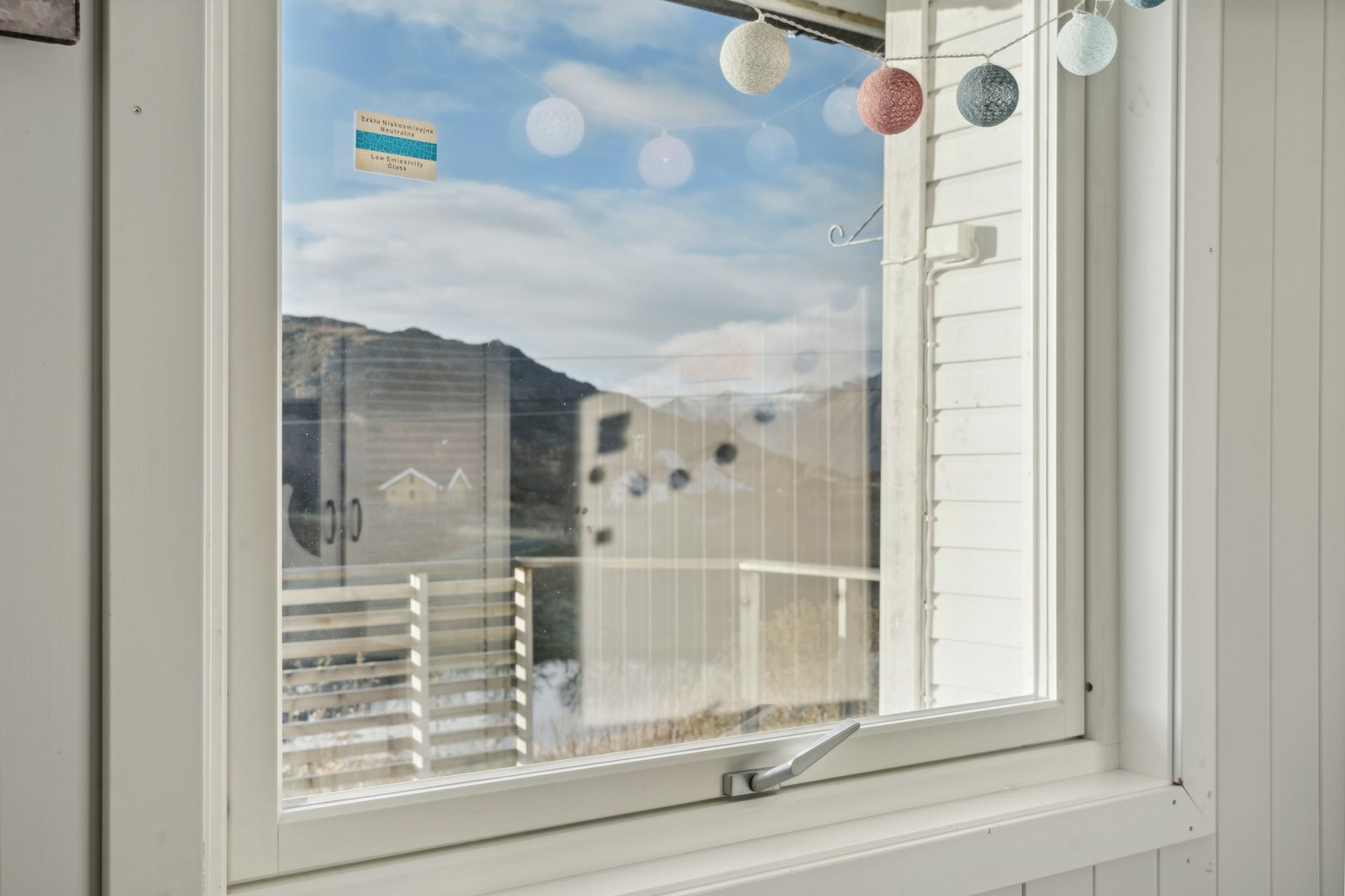 Utsikt fra soveromsvindu. Galleribilde