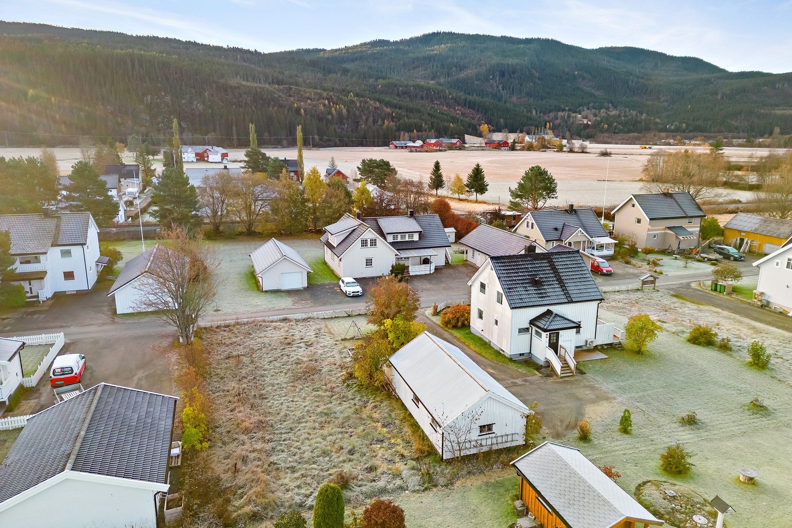 Familievennlig nabolag hovedsakelig bestående av familier og etablerere. Galleribilde