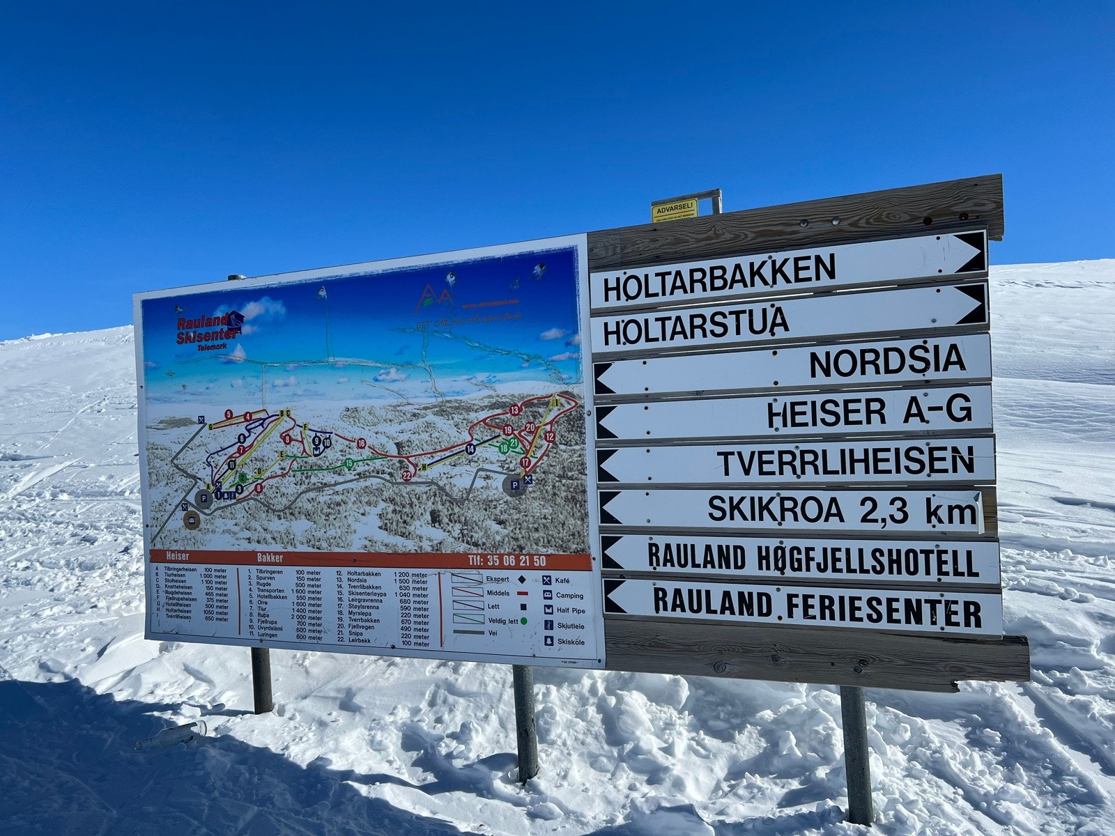 På toppen av Holtardalen Galleribilde