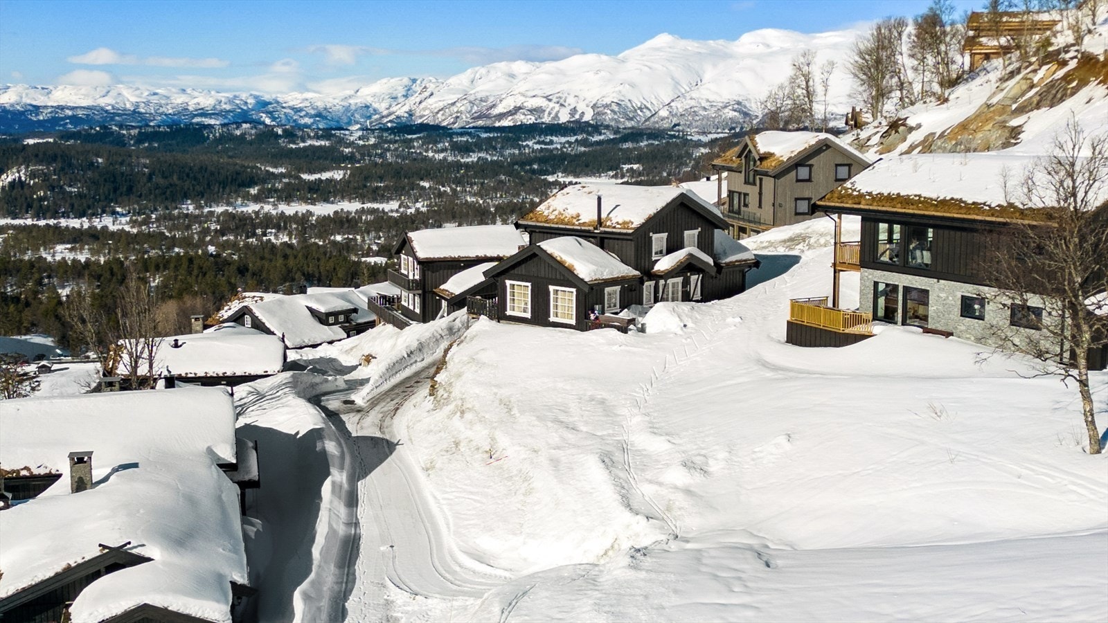 Du har nå en unik mulighet til å skaffe deg tomt i Holtardalens solside med flott utsikt og suverene solforhold i øvre del av feltet Galleribilde