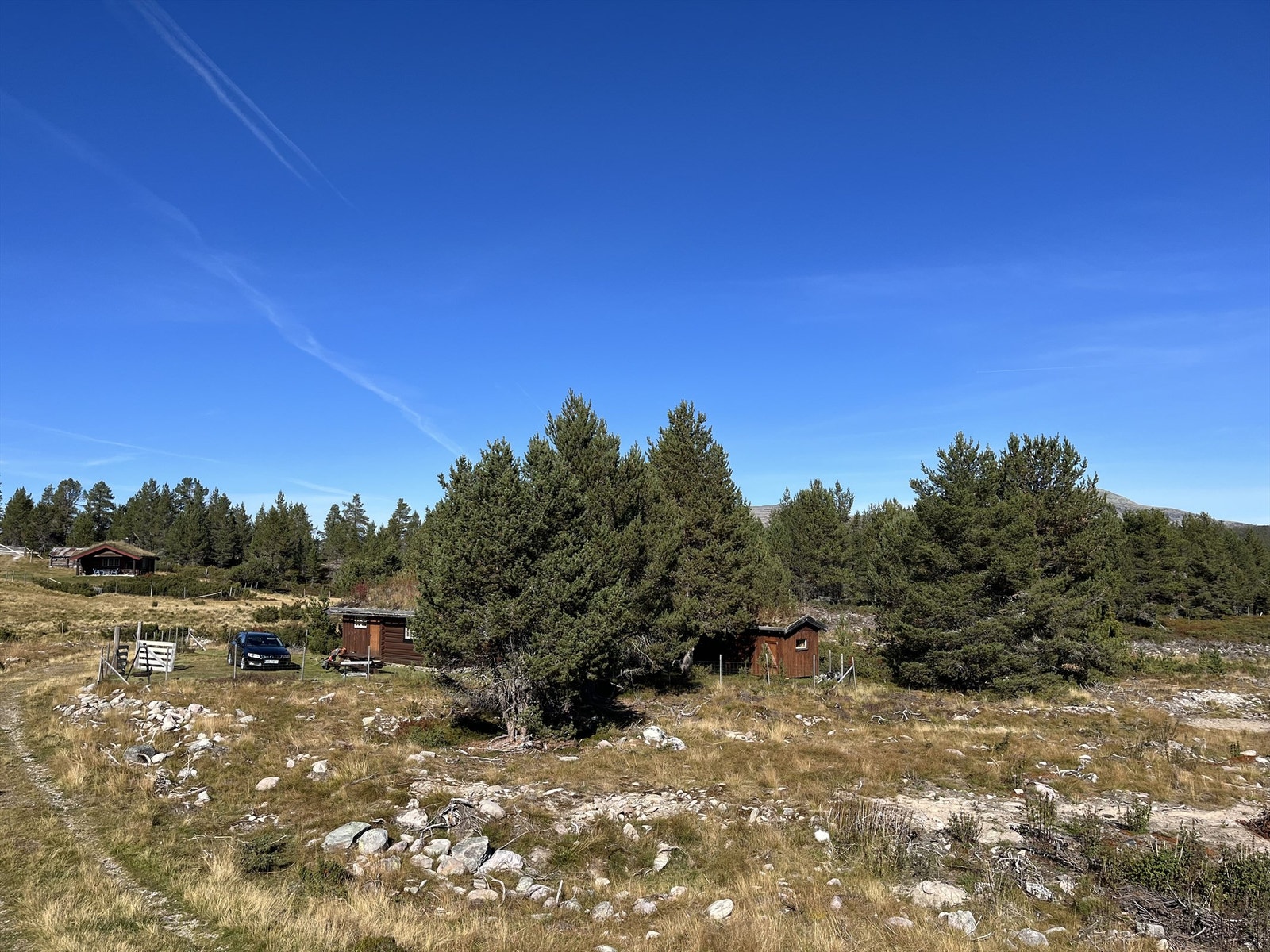 Seterbebyggelse på Møyåvollen i form av seterhus og uthus Galleribilde