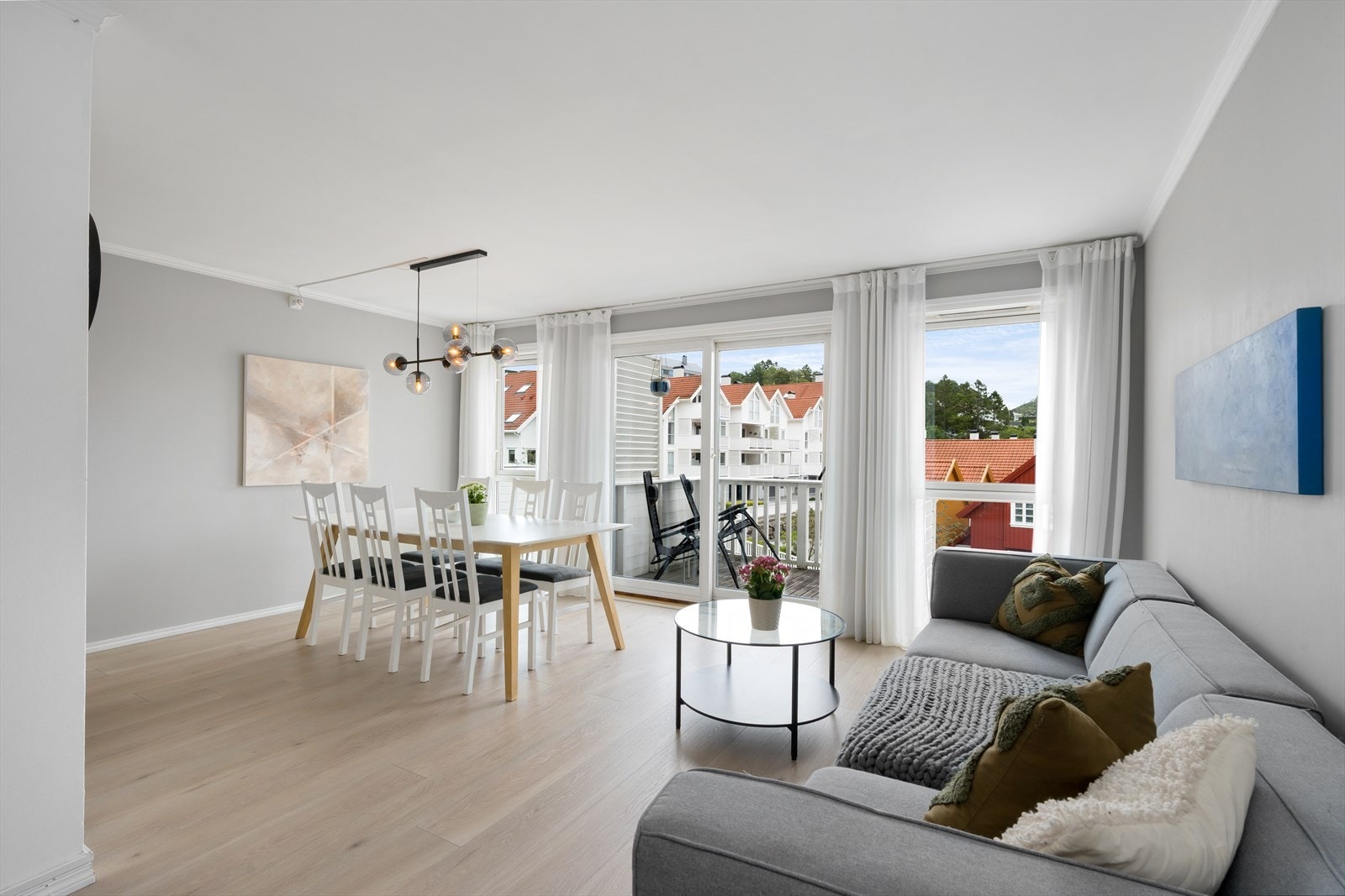 Pen stue Galleribilde