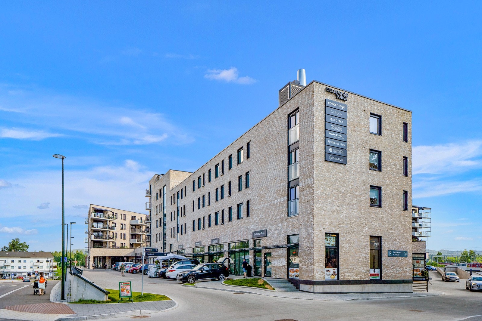 Fjellhamar Torg. Galleribilde