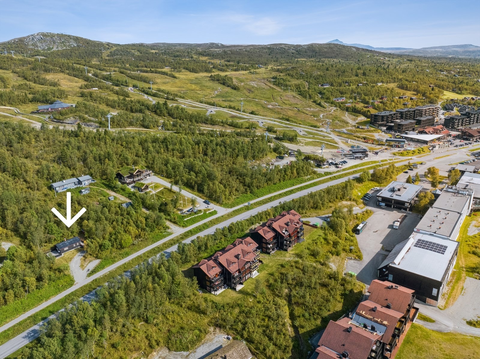 Eiendommen har en meget attraktiv beliggenhet. Galleribilde