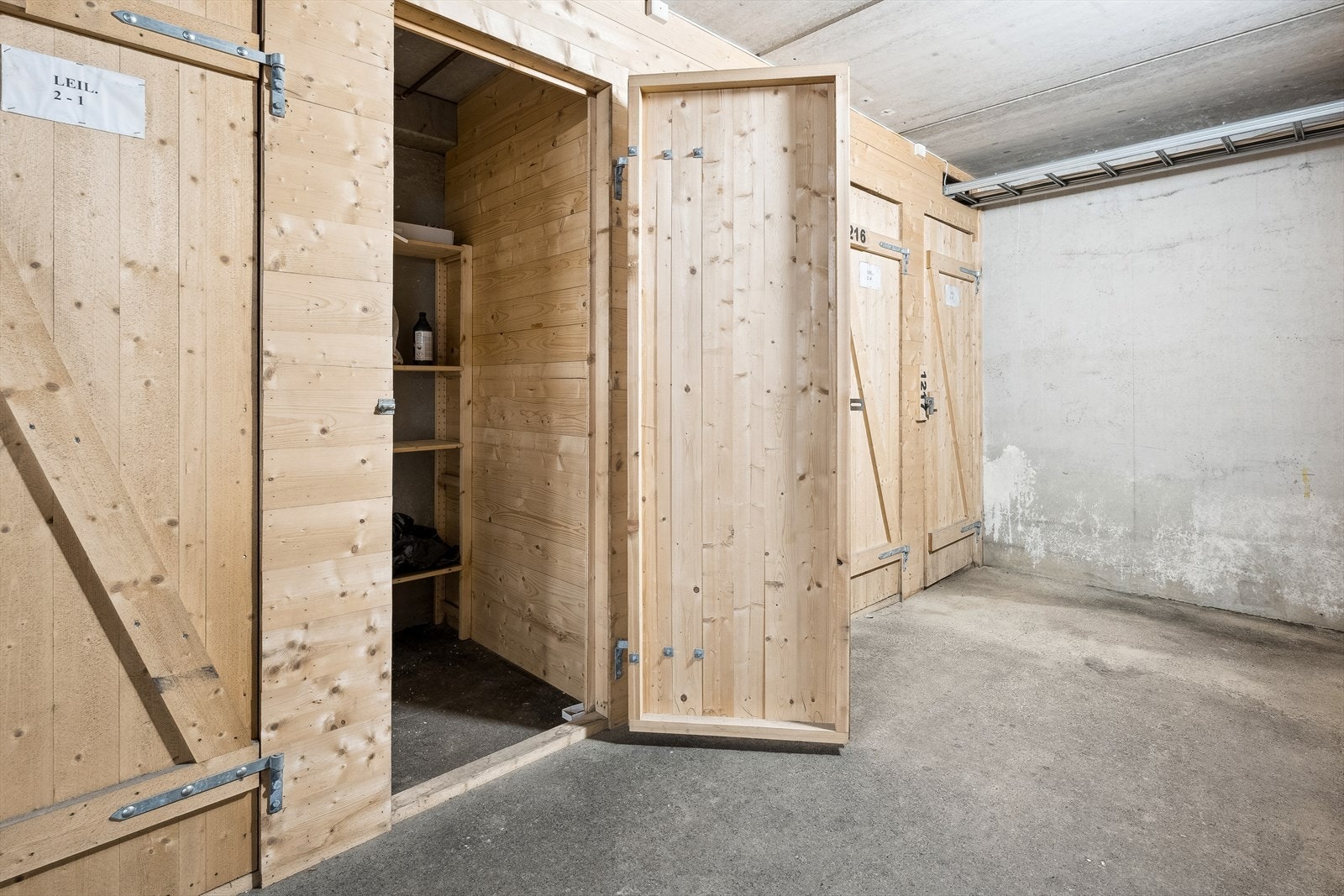 Egen bod i felles kjeller. Galleribilde
