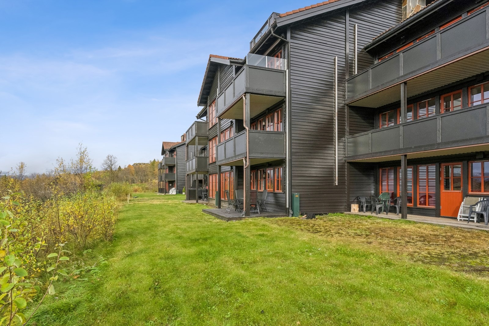 Leiligheten ligger i 1. etasje i Sameiet Beito Apartments I. Galleribilde