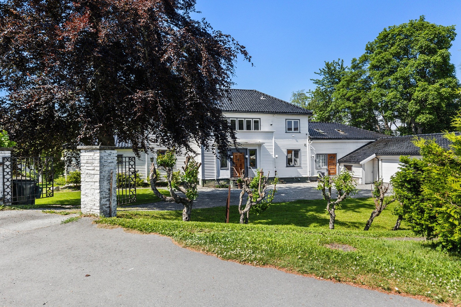 Idyllisk og skjermet plassering midt imellom Bymarka og Trondheim sentrum. Galleribilde