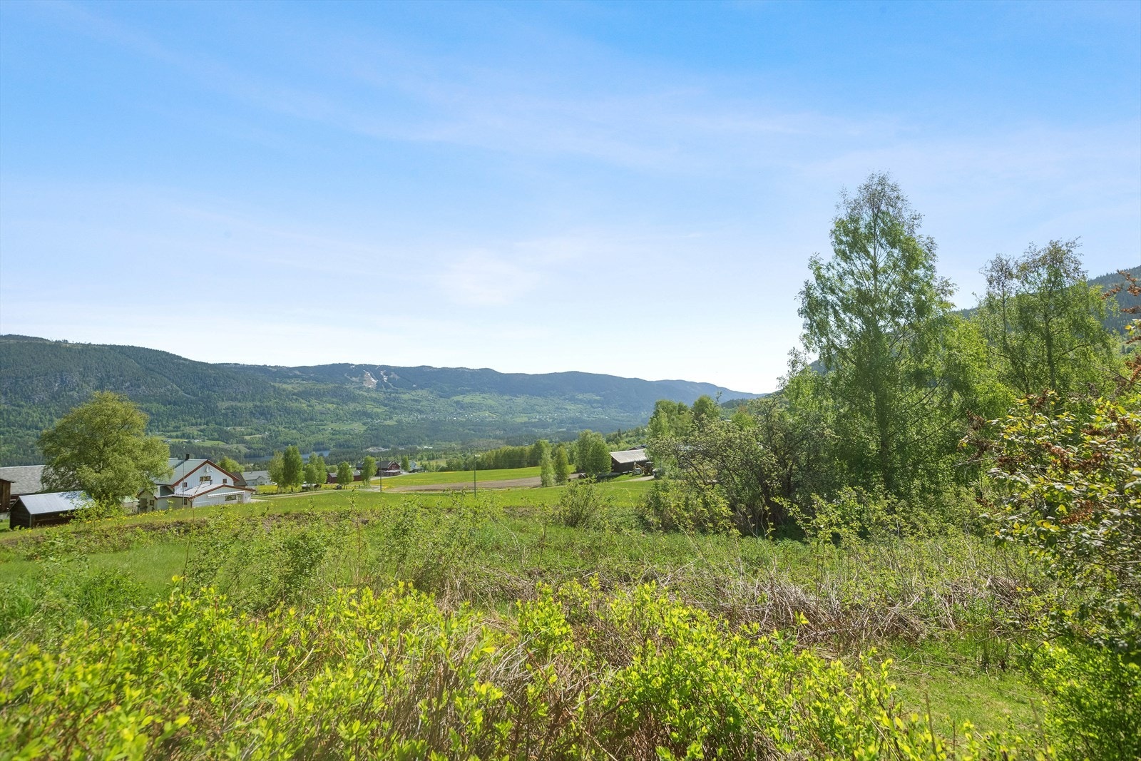 Her kan man nyte utsikten og solen! Galleribilde