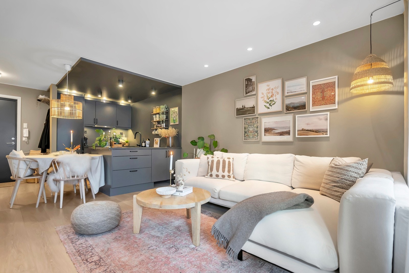 Exbo ved Helene Jensen har gleden av å presentere St. Olavs vei 20D Galleribilde