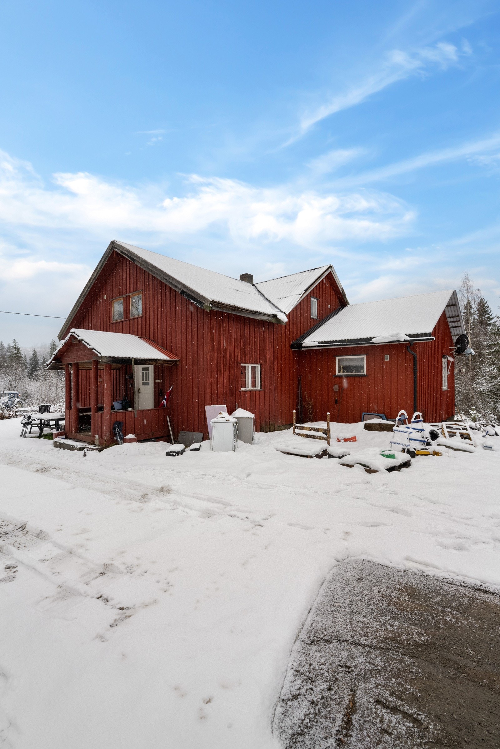 Enebolig med mye potensiale beliggende i Fluberg Galleribilde