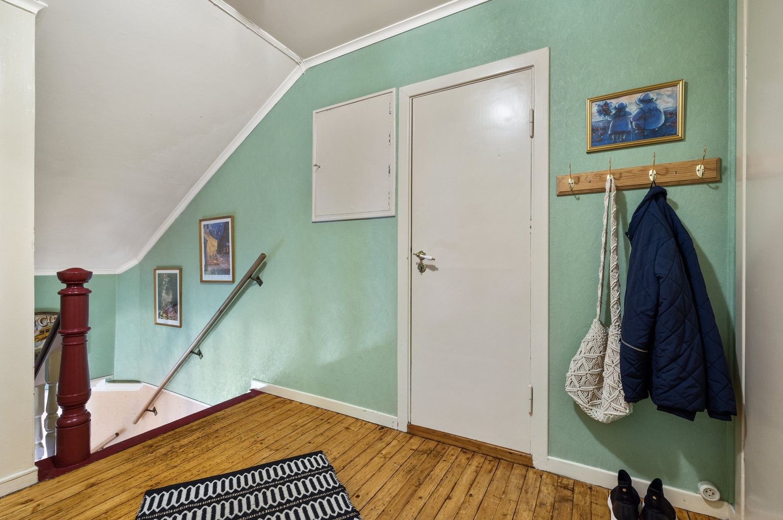 Romslig gang i 2.etg. Galleribilde