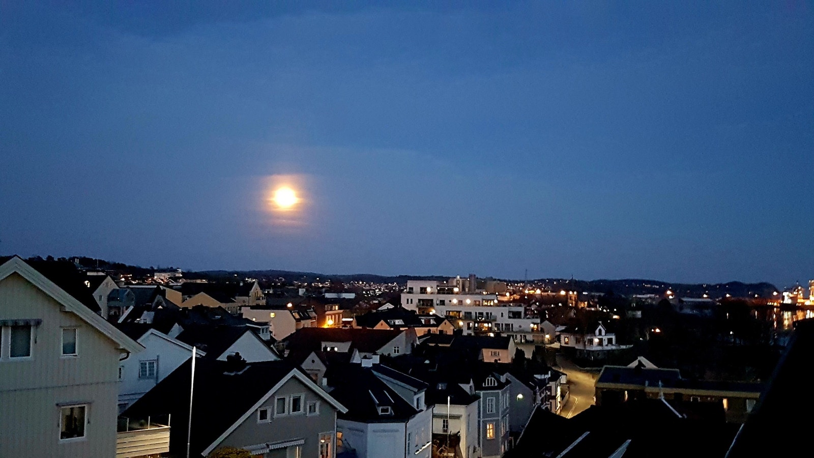 Utsikt mot Larvik sentrum. Galleribilde