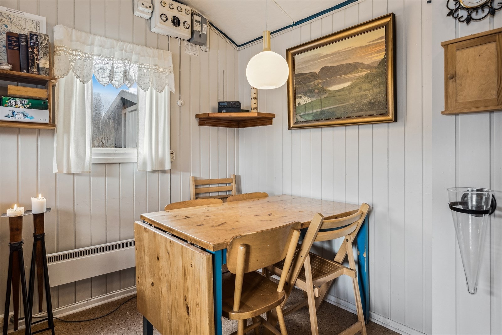 Hyggelig spisekrok. Galleribilde