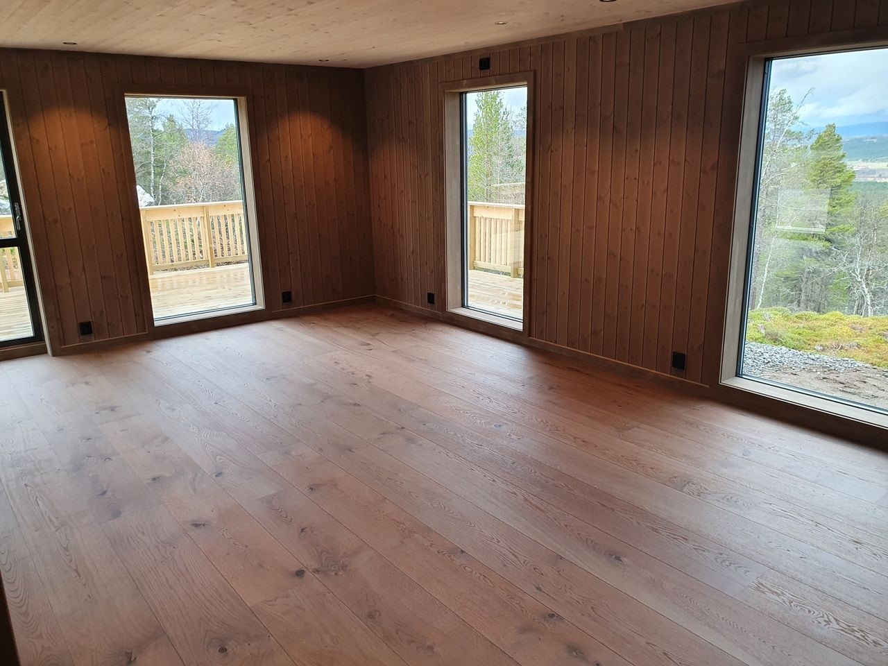 Bilder fra stue nesten identisk hytte i Hummelfjell. Galleribilde