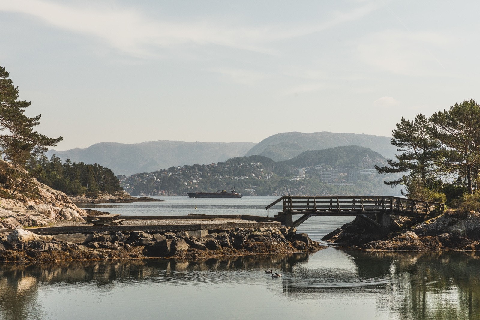 Også kort vei til Ask med Spar, Bakstehuset m.m Galleribilde
