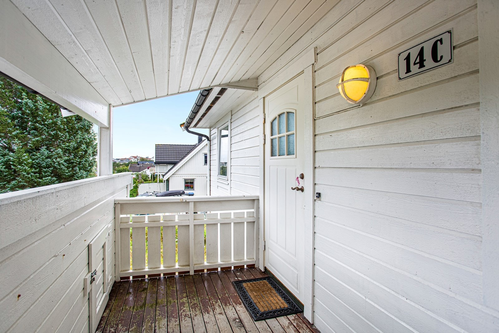 Overbygget inngangsparti. Galleribilde
