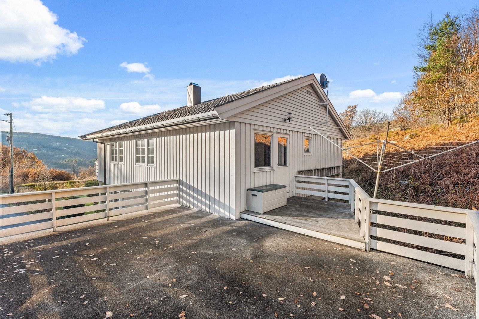 Takterrasse oppå garasjen. Galleribilde