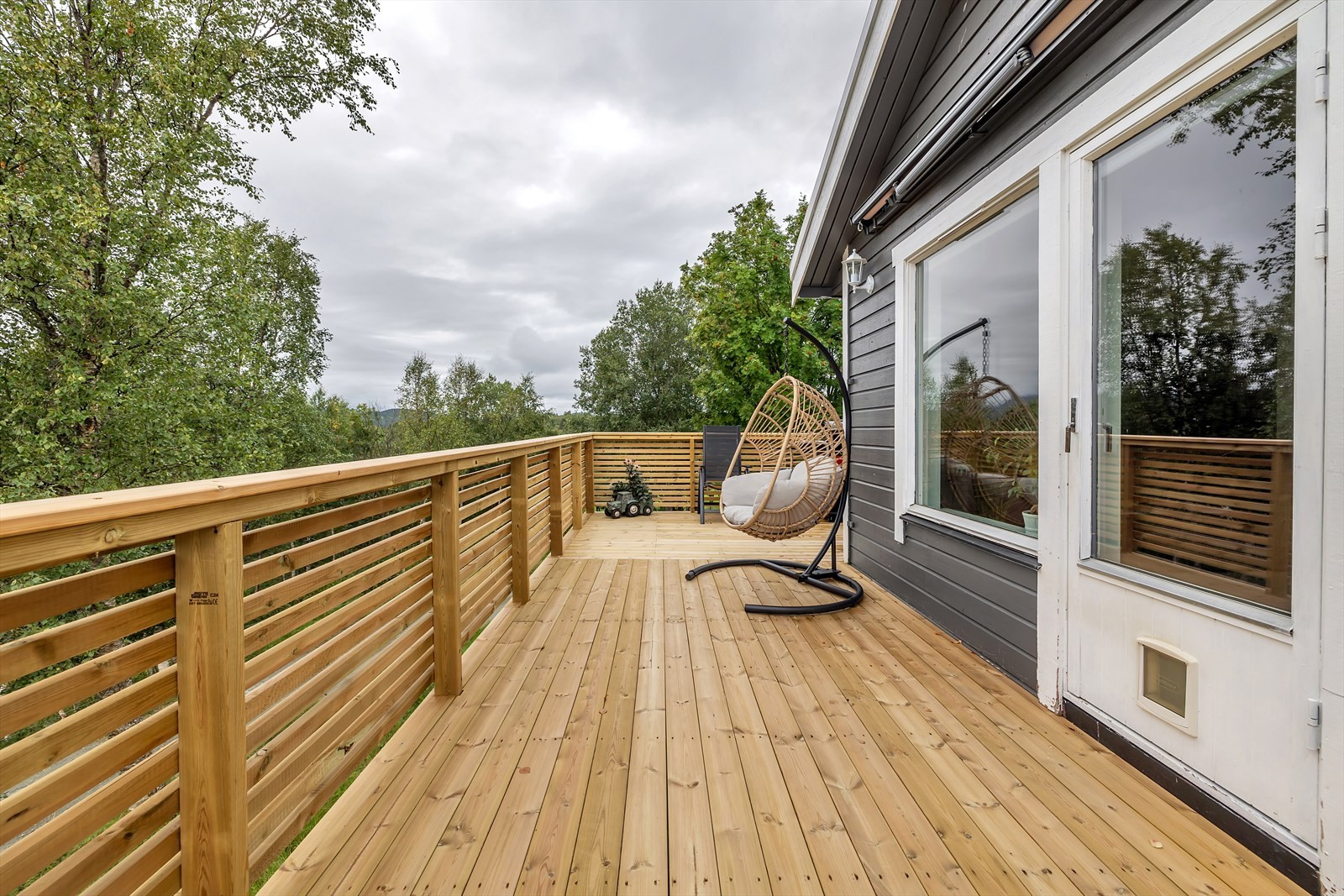 Ny veranda i 2023 med gode solforhold sommerstid!