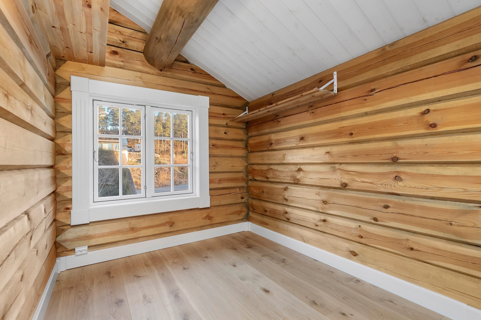 Soverom på loft Galleribilde