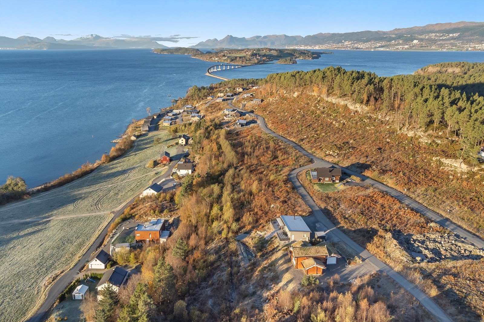 Eiendommen sett fra lufta Galleribilde