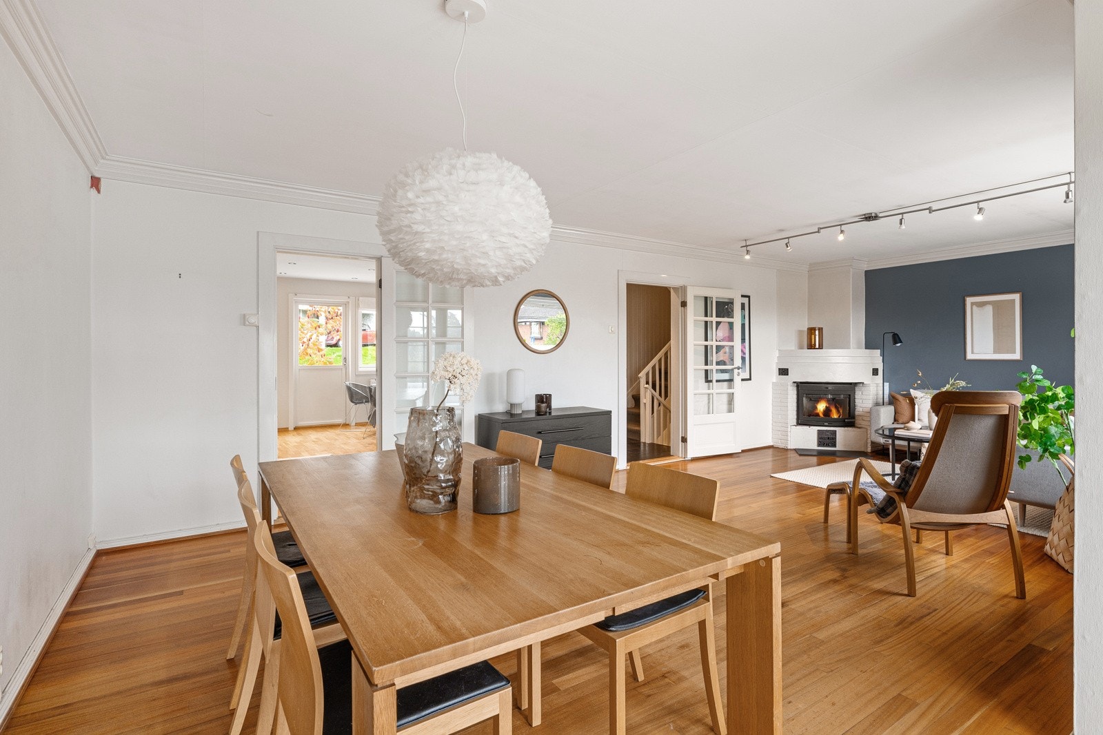 God plass til spisebord i stuen. Galleribilde