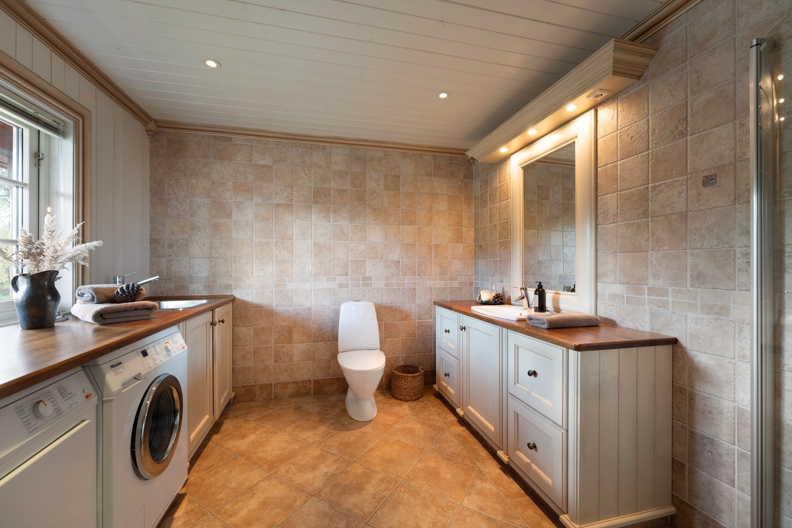 Bad/wc / vaskerom i 1. etg. Galleribilde