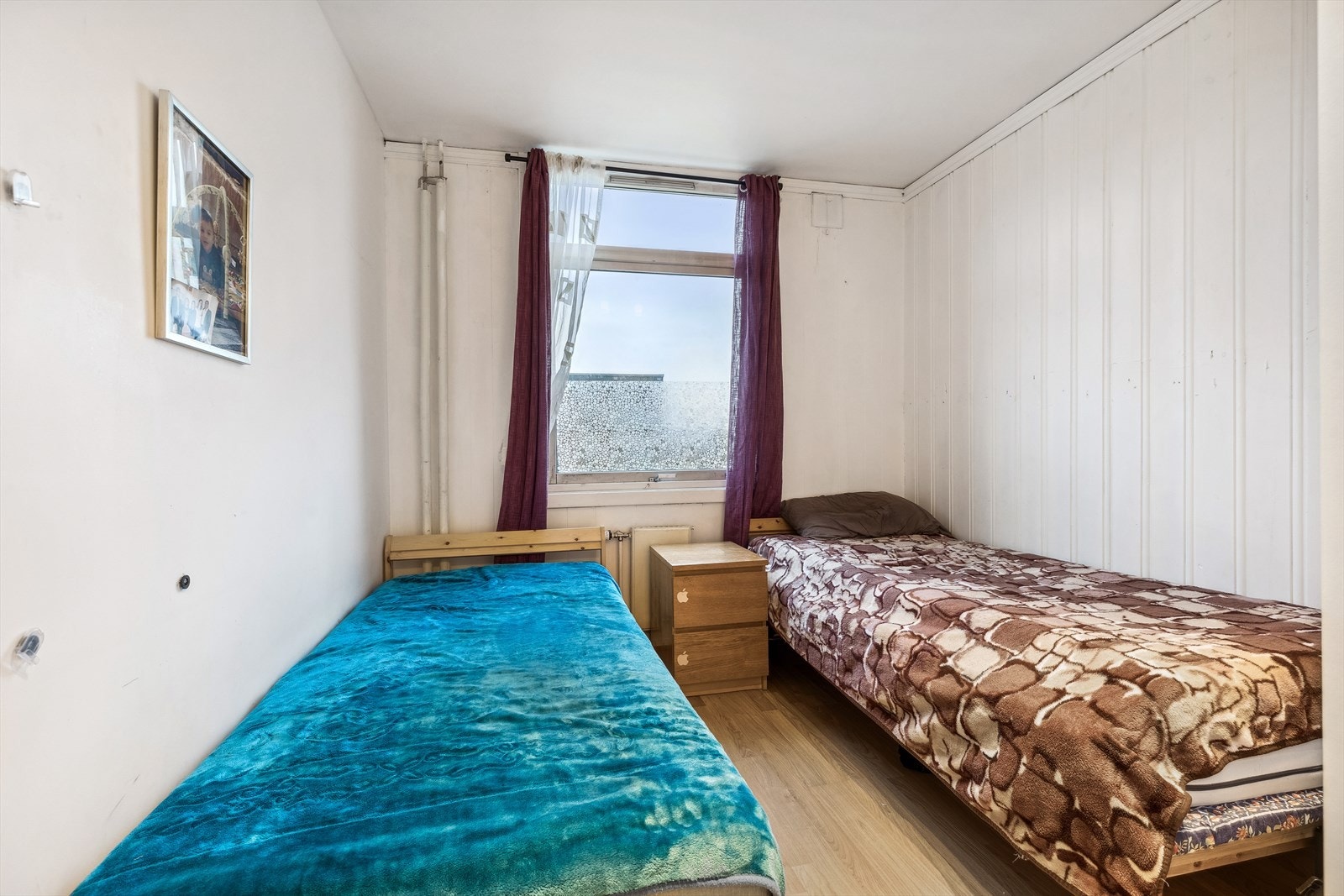 De to andre soverommene er velegnede som gjeste-/barnerom eller kontor Galleribilde