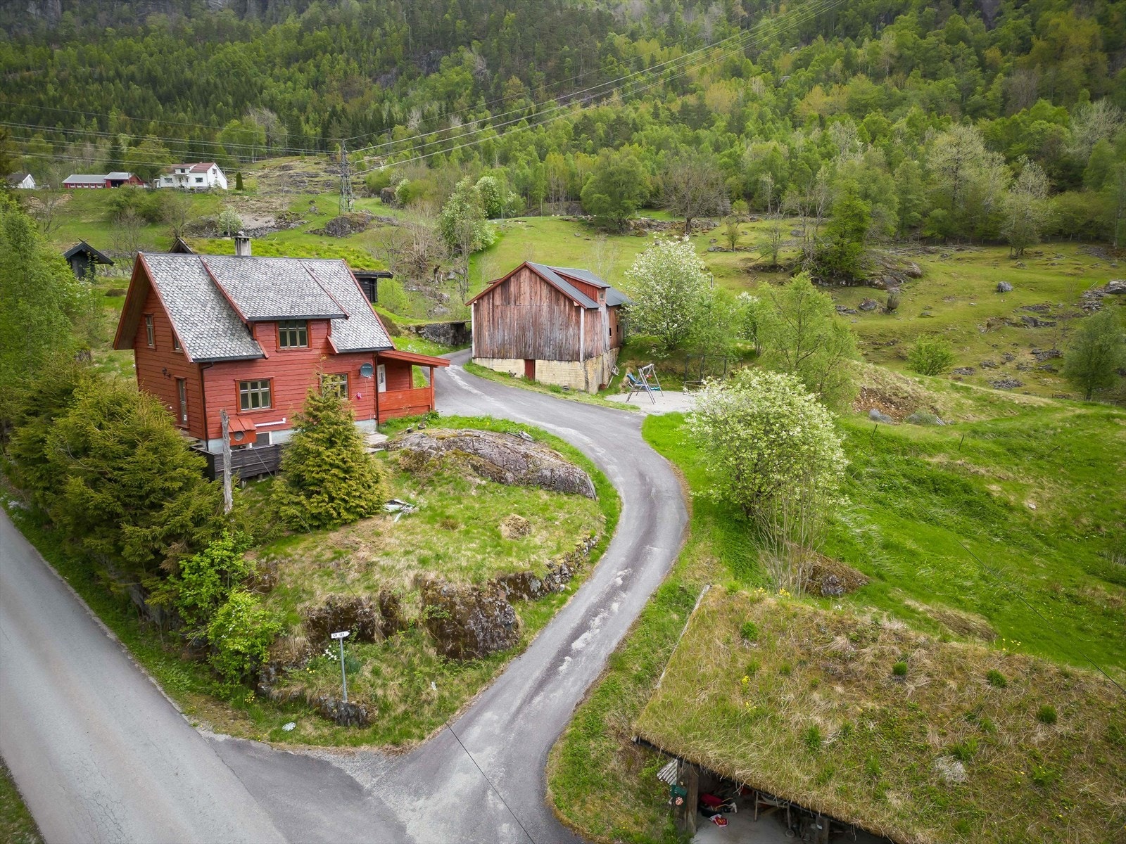 006_Eneboligen er i godt vedlikeholdt og modernisert i senere tid.jpg Galleribilde