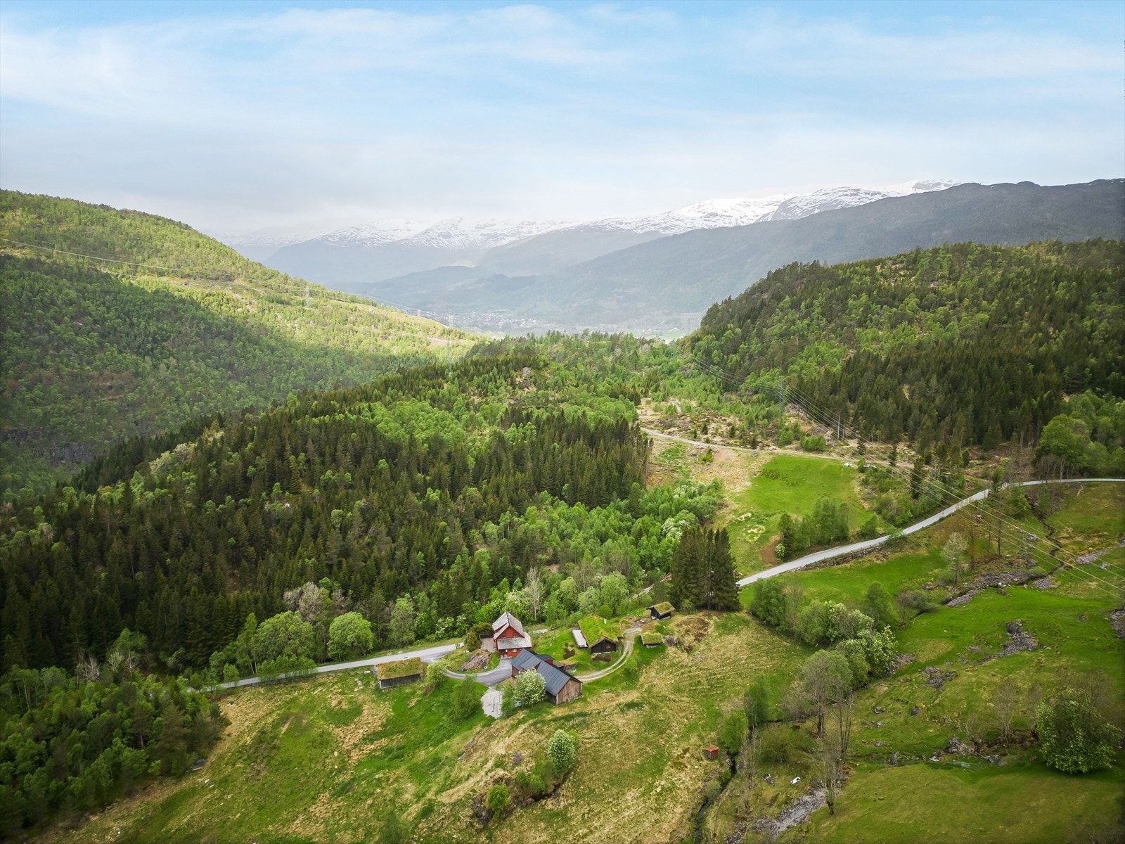 002_Spennende småbruk i landlige, fredlige og naturskjønne omgivelser i Sauda.jpg Galleribilde
