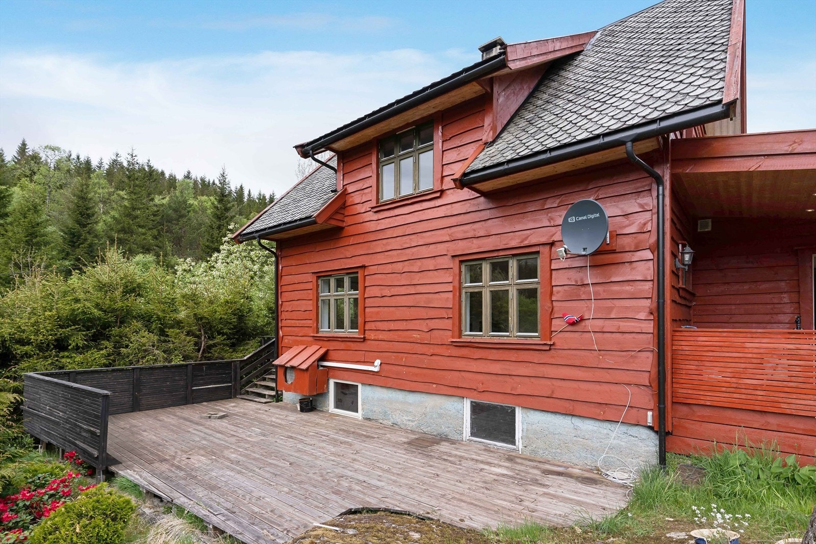 008_VåningshusEnebolig.jpg Galleribilde