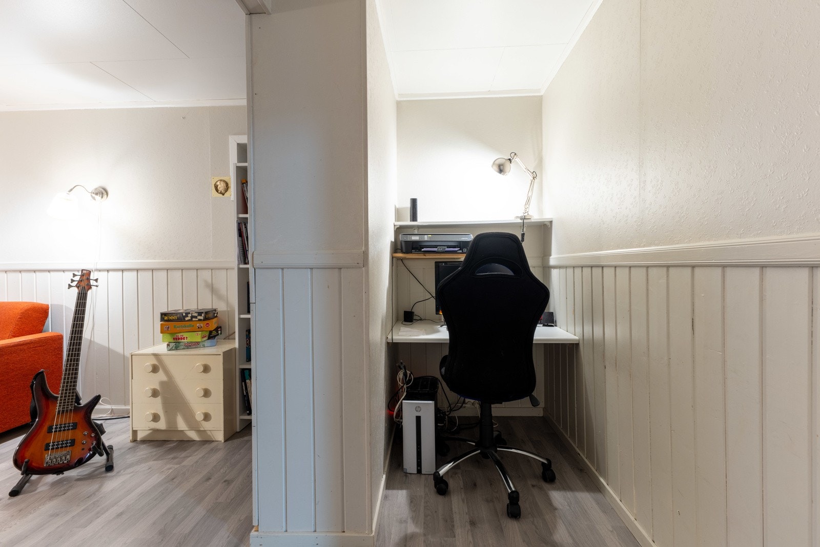 Her kan du også benytte deler av rommet som kontor. Galleribilde