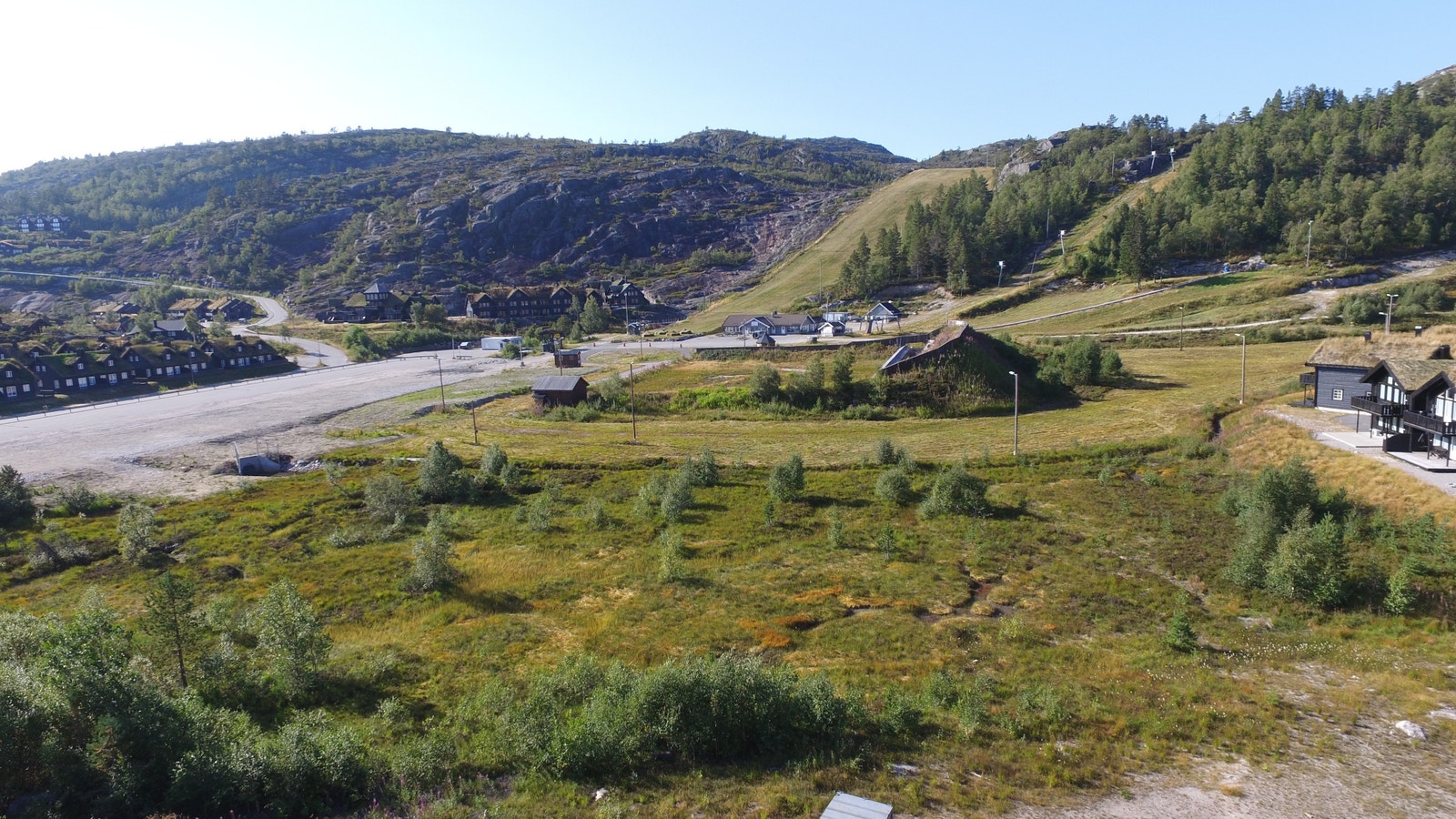 Område sett opp mot alpinanlegget Galleribilde