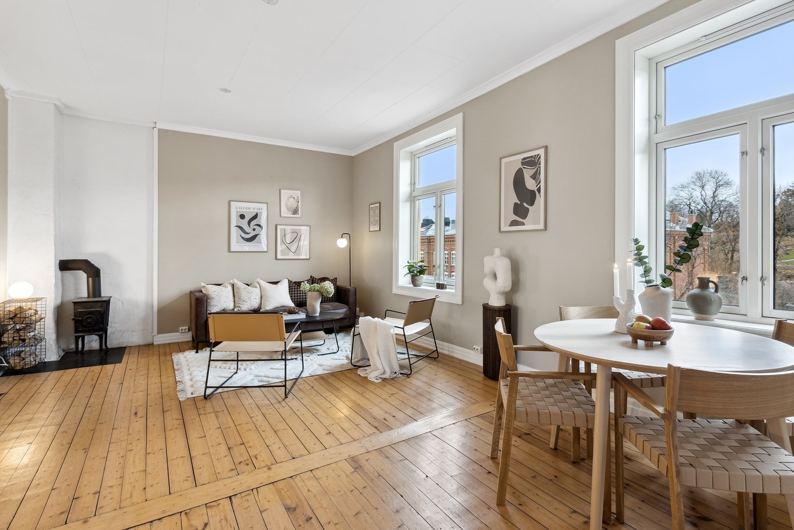 Helene Almli ved DNB Eiendom har gleden av å ønske velkommen til Heimdalsgata 26J! Galleribilde