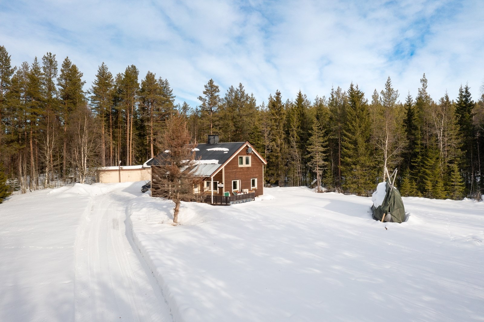 Bolig beliggende i stille og rolige omgivelser. Galleribilde