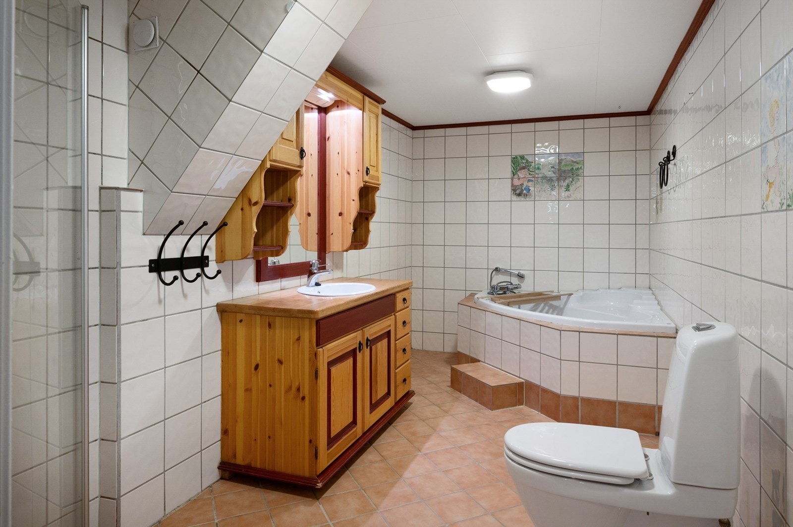 Badet er plassert i underetasjen. Galleribilde
