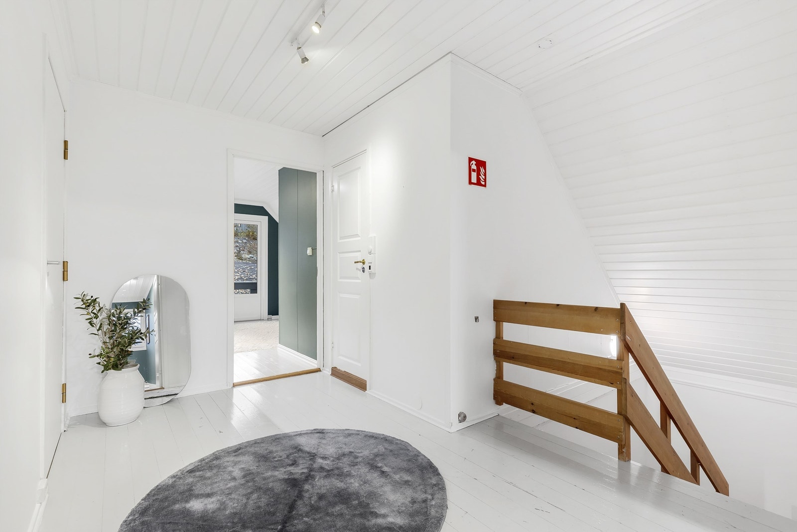 Trapp opp til øverste etasje. Galleribilde