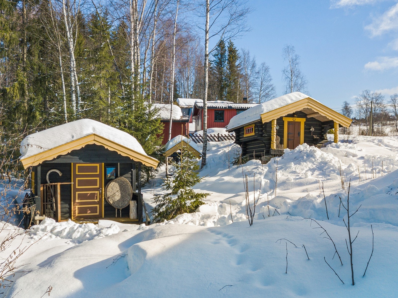 I tilknytning til hytta er det både anneks og uthus. Galleribilde