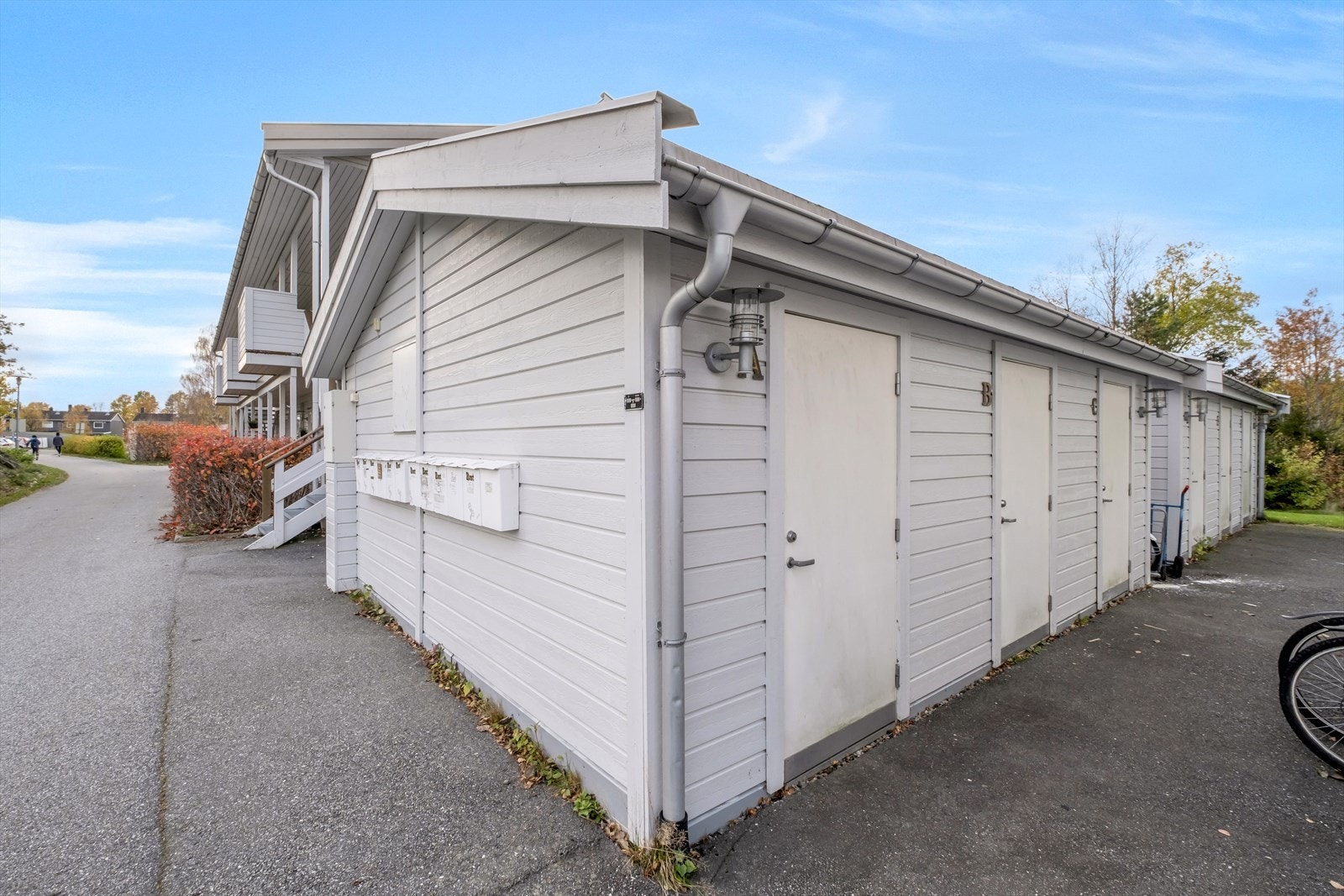 Leiligheten disponerer en utvendig bod på ca 5,1 kvm. Galleribilde