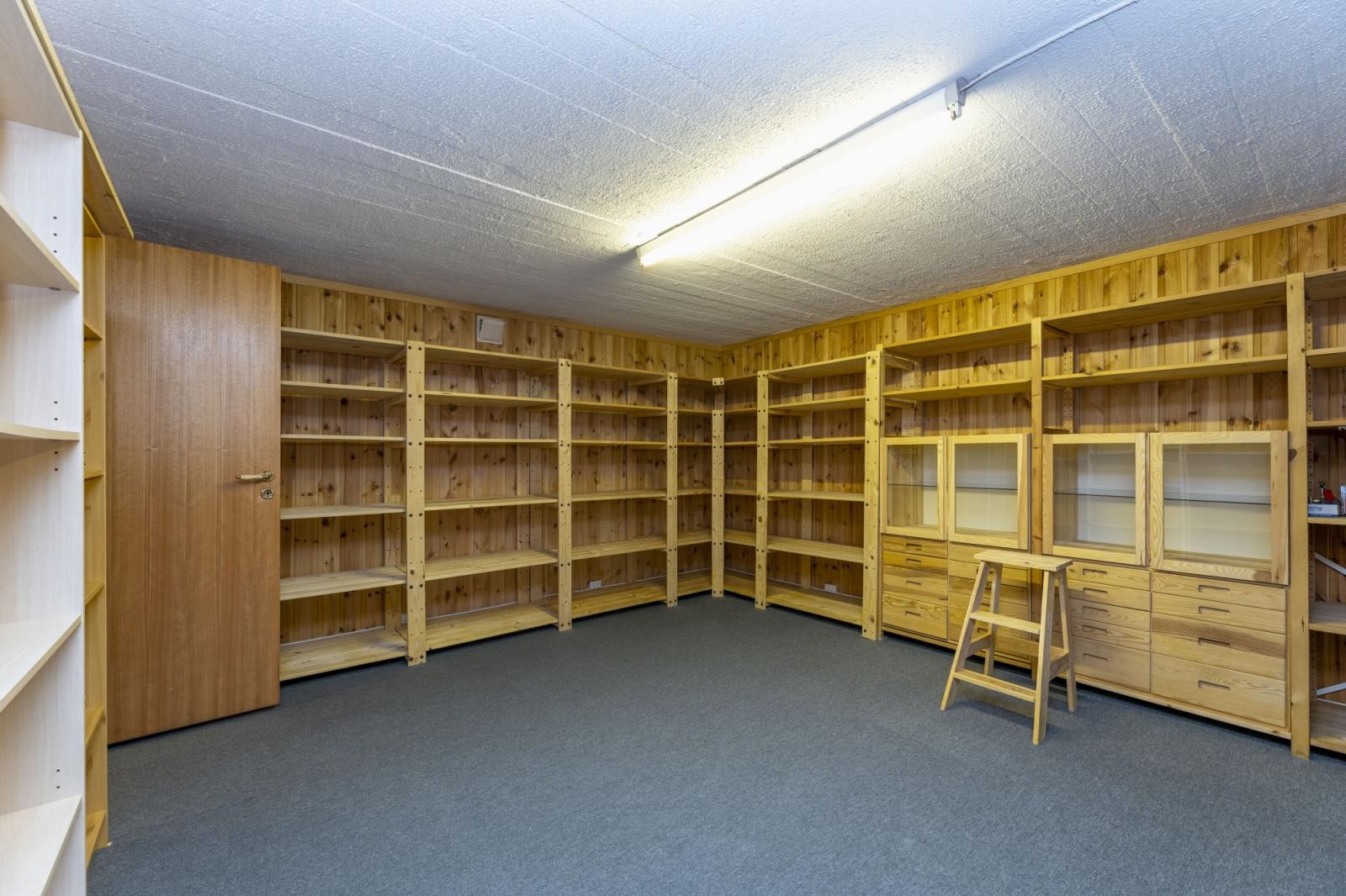 Bod/lagerrom i kjeller Galleribilde