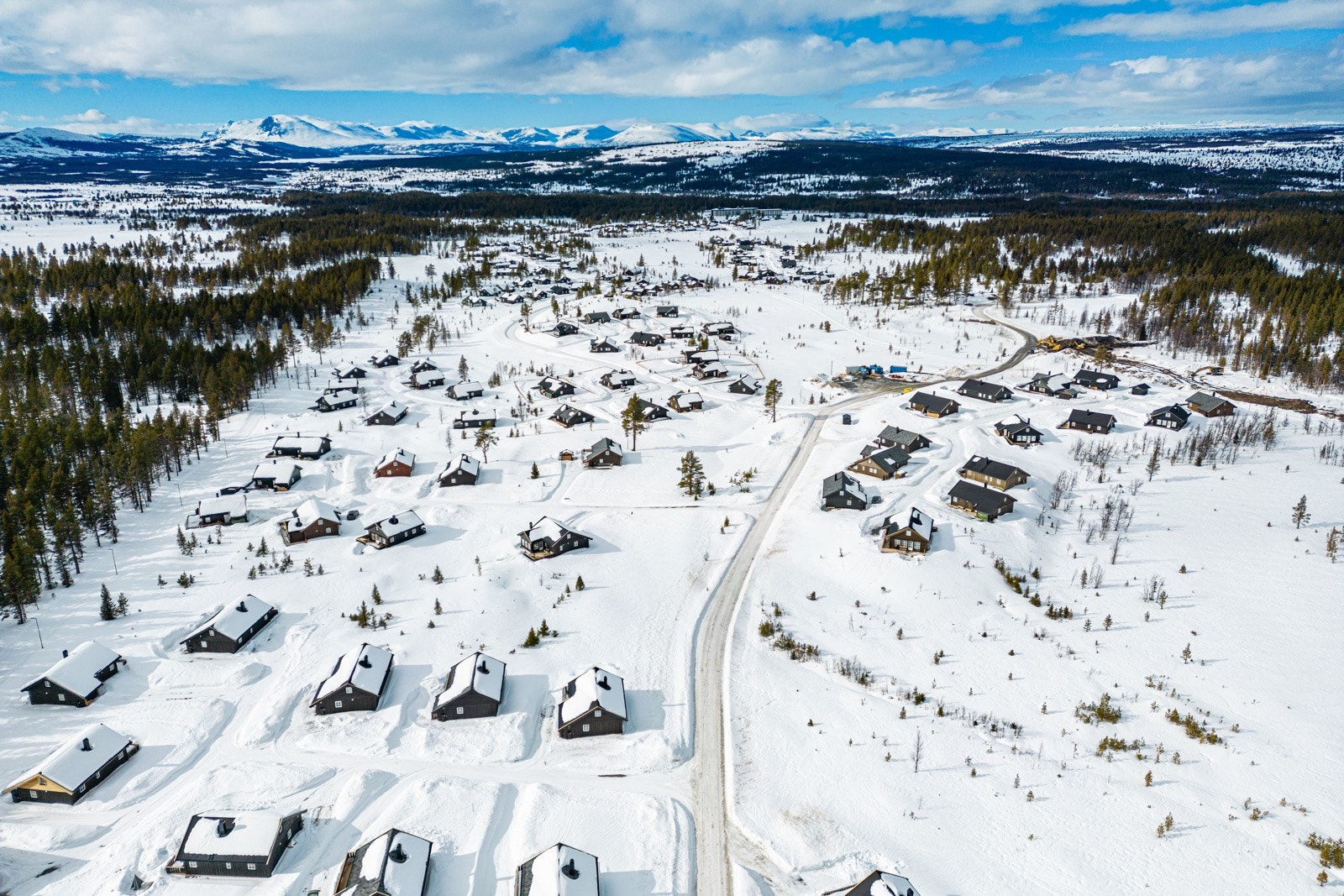 I åpne og snørike omgivelser 850 meter over havet har du nærmest ubegrensede turmuligheter. Galleribilde