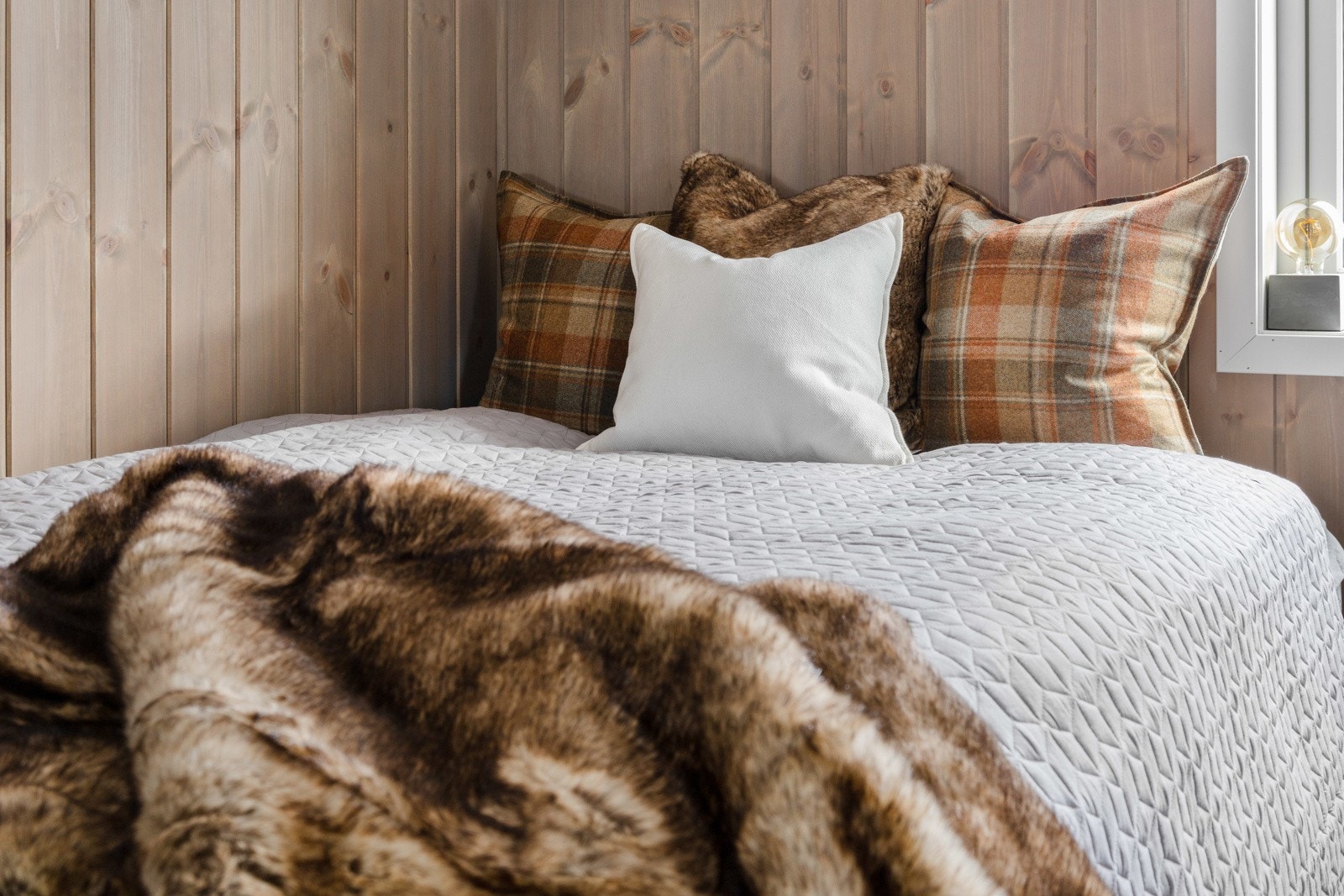 Hyttene får deilige soverom av god størrelse. Galleribilde