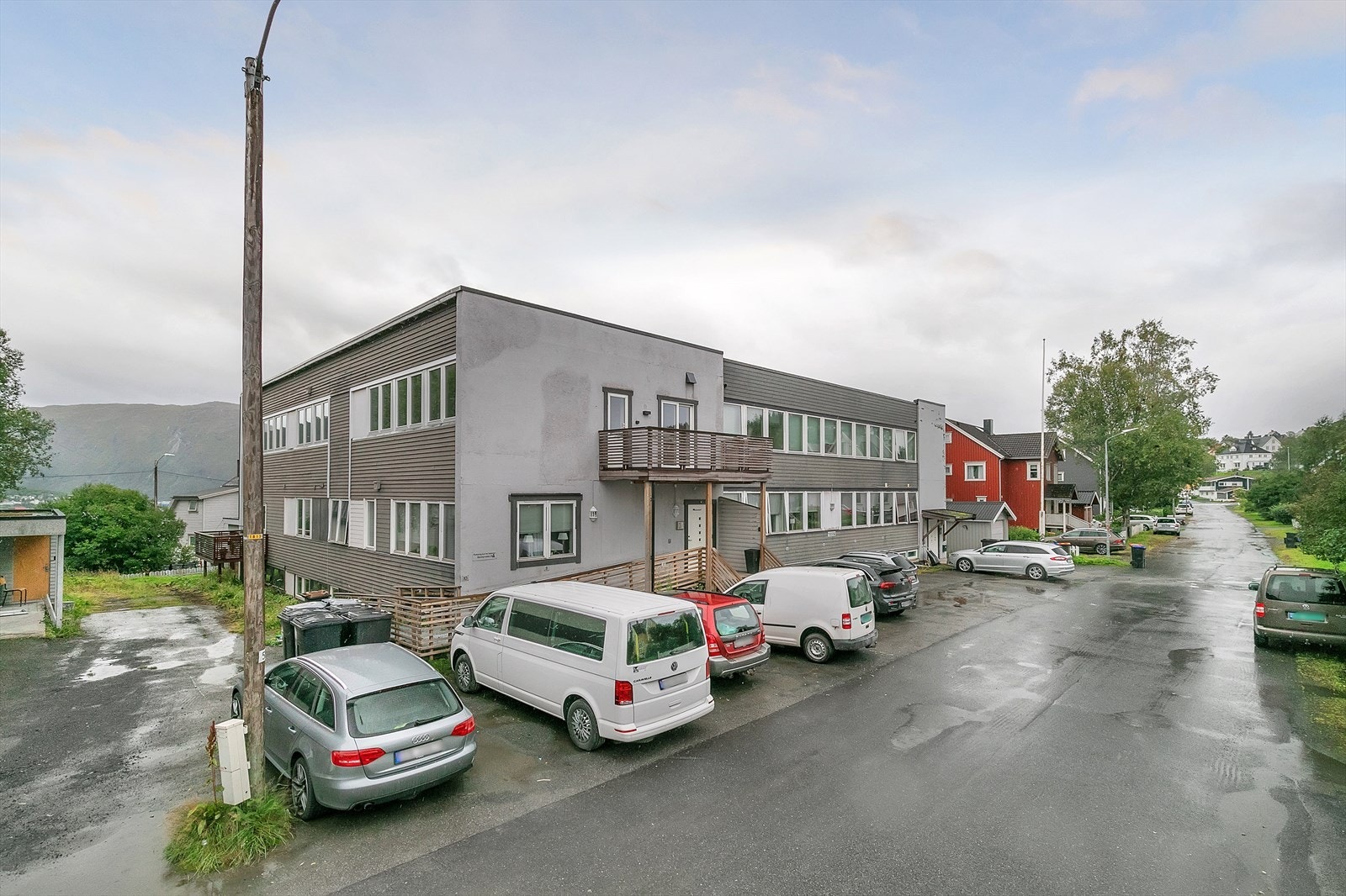 Leiligheten disponerer 1 parkeringsplass samt 1 bod i fellesareal Galleribilde