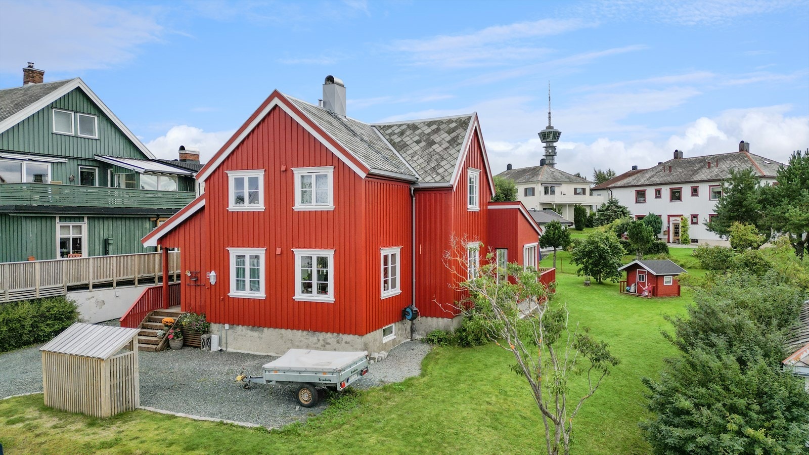 Jørgen Michaelsen v/DNB Eiendom ønsker deg velkommen til Tyholt og Tyholtveien 67! Galleribilde