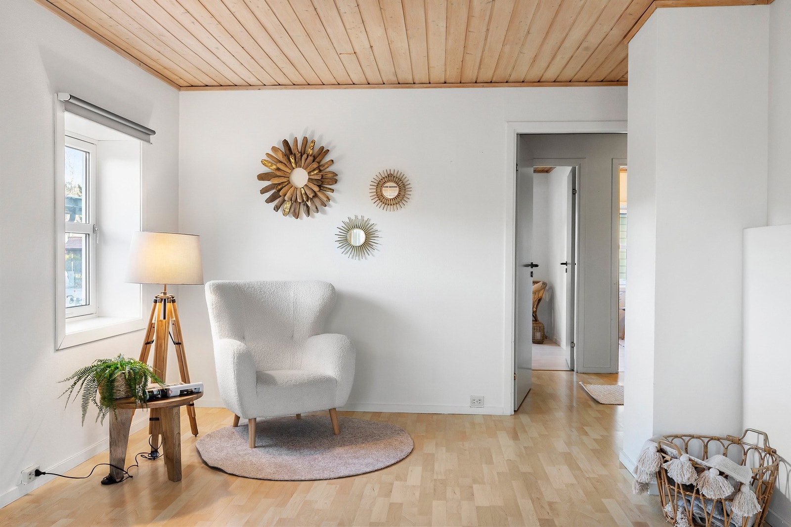 Stuen kan fint innredes i flere soner. Galleribilde