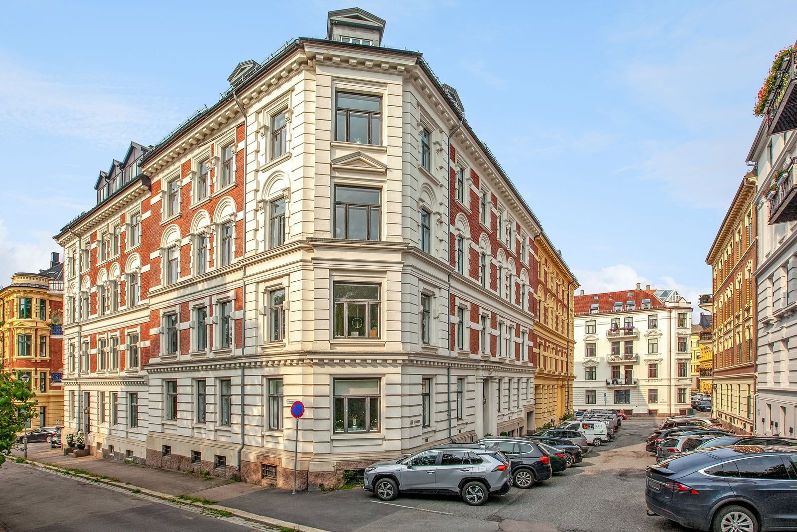 Fasade. Galleribilde