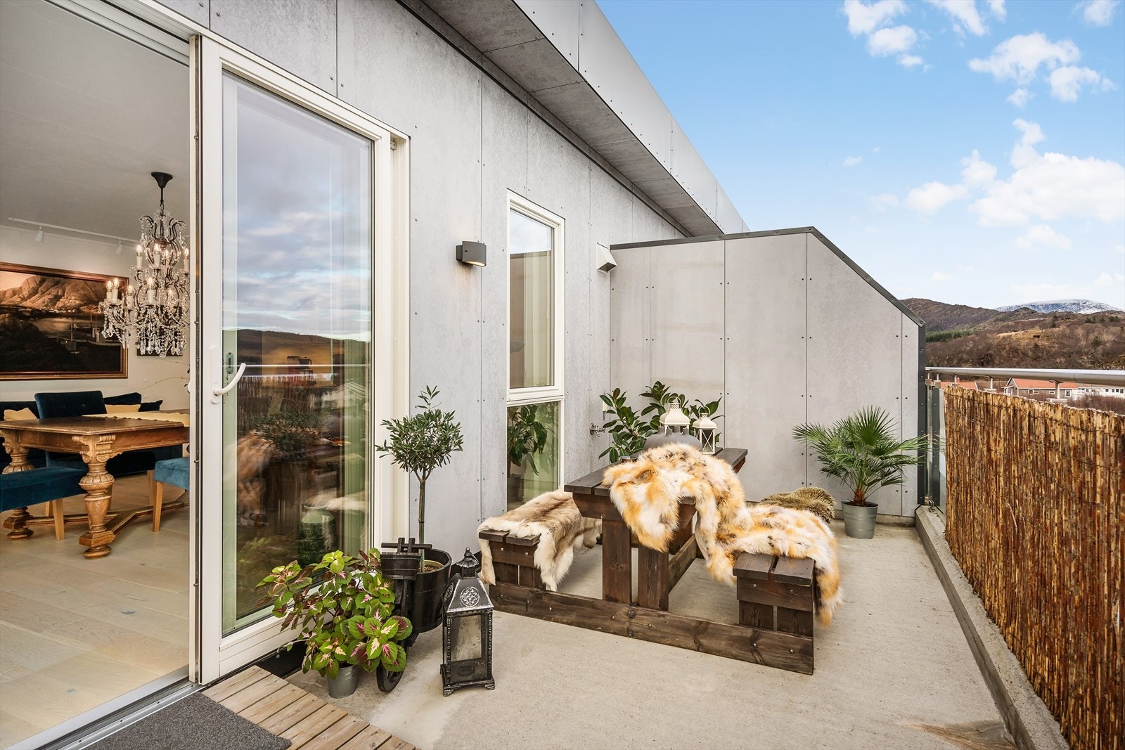 Velkommen til Kalvtråkket 5 som her presenteres av eiendomsmegler Kristoffer Bjørnvik - REDE Eiendomsmegling Galleribilde