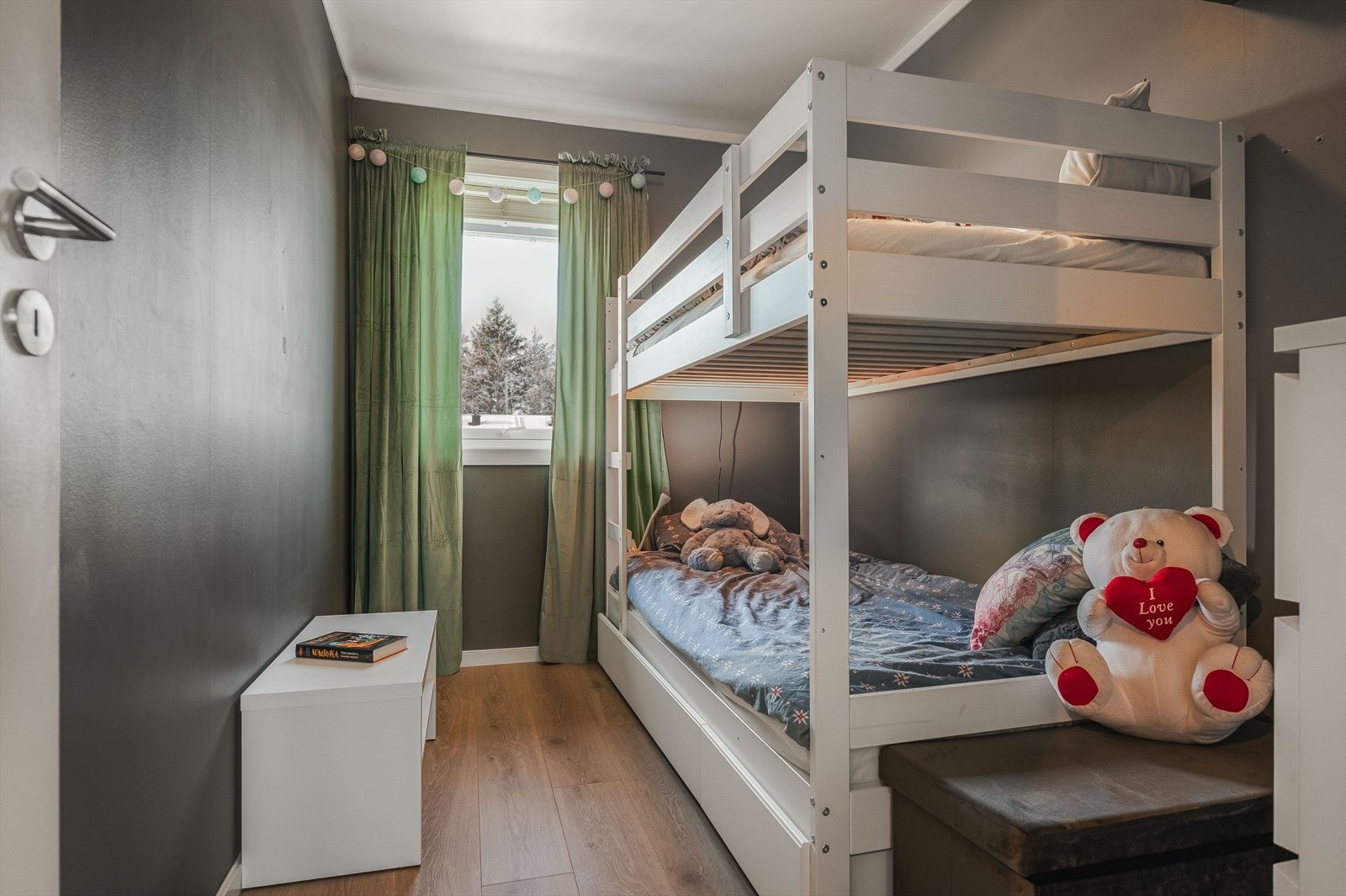 Soverom 2 er innredet med køyeseng. Galleribilde